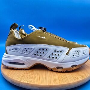 Nike‎ Air Max SNDR Sunder Women's 11 Olive Flak Green White Gum FZ2068-301 NWOB